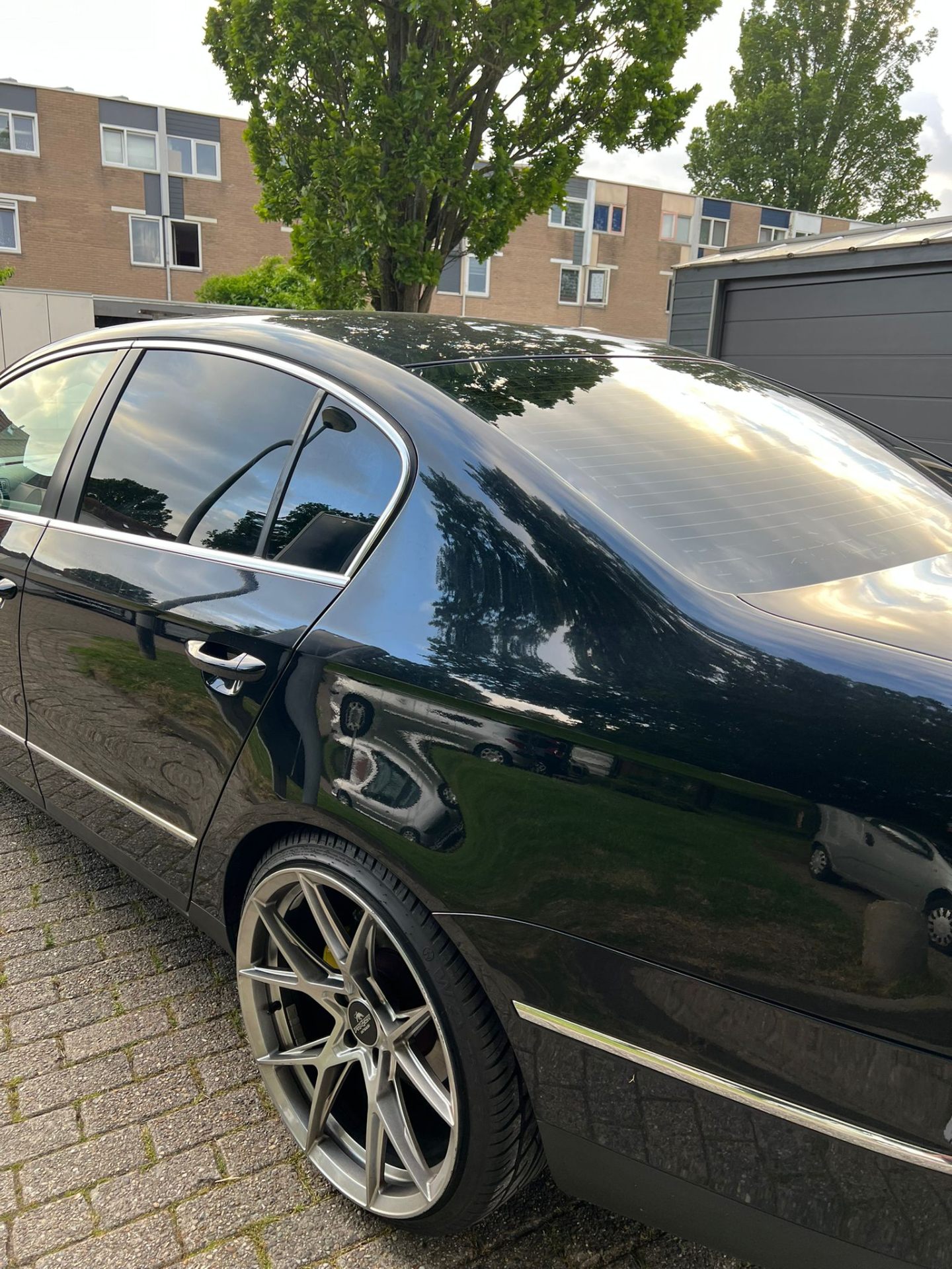 BMW Touring met voorruitfolie en geblindeerde zijramen